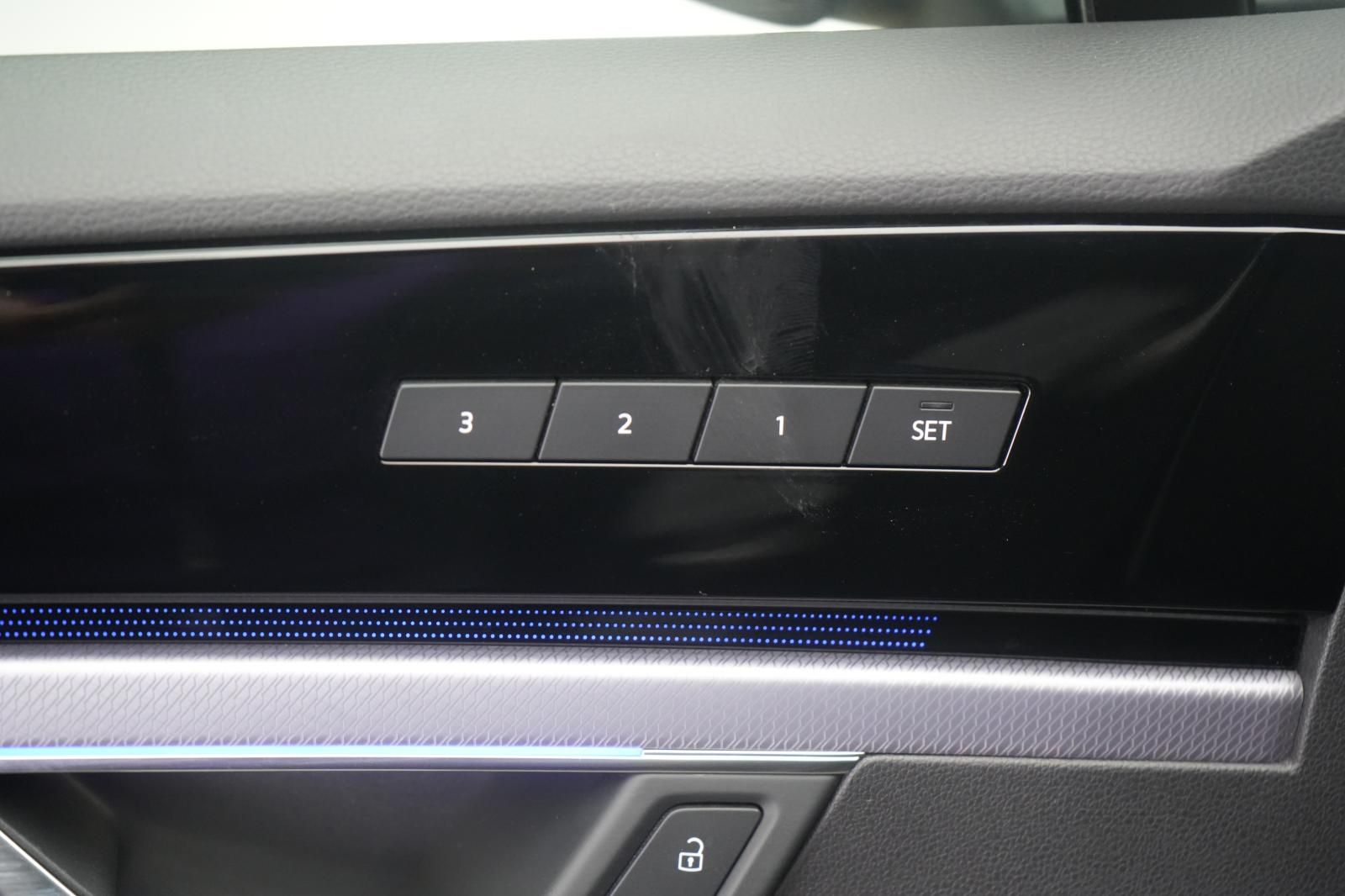 Volkswagen Touareg  3.0 V6 e-Hybrid 4Motion R Leder/Matrix/