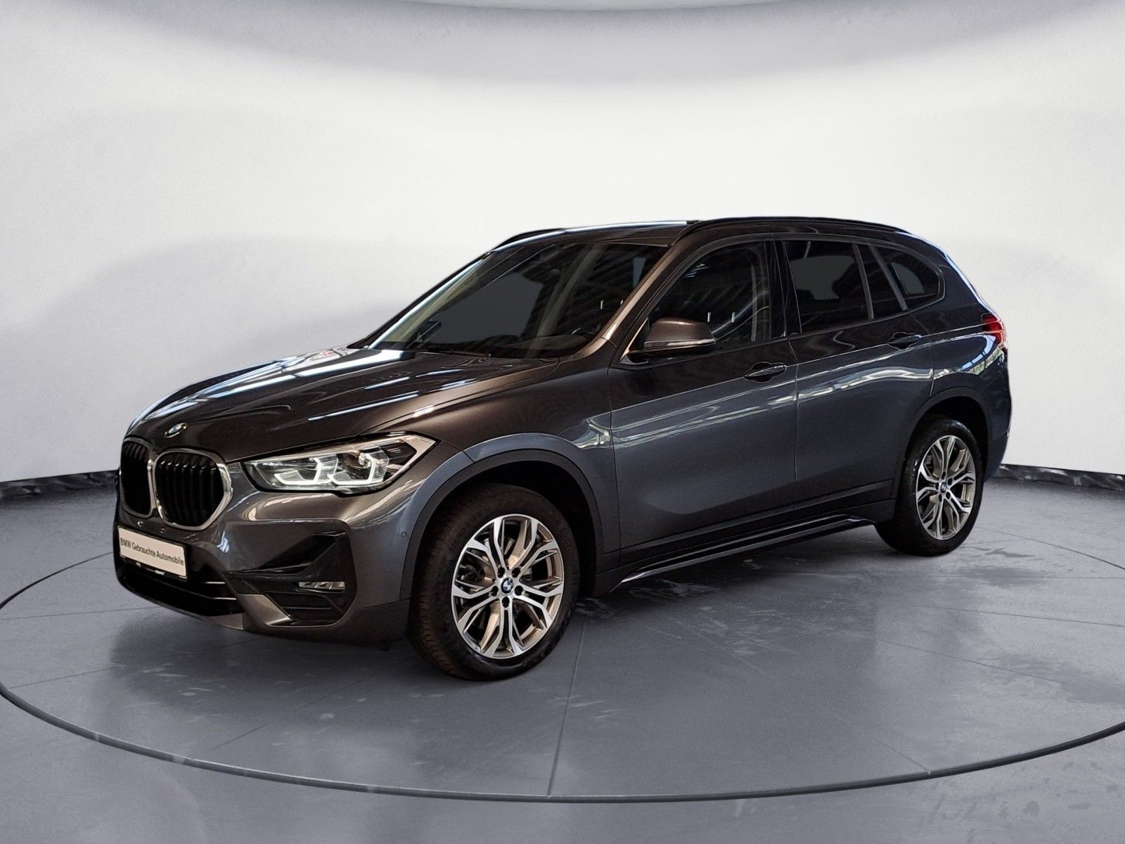 BMW X1 xDrive20d Sport Line - Samsaru's Car Outlet
