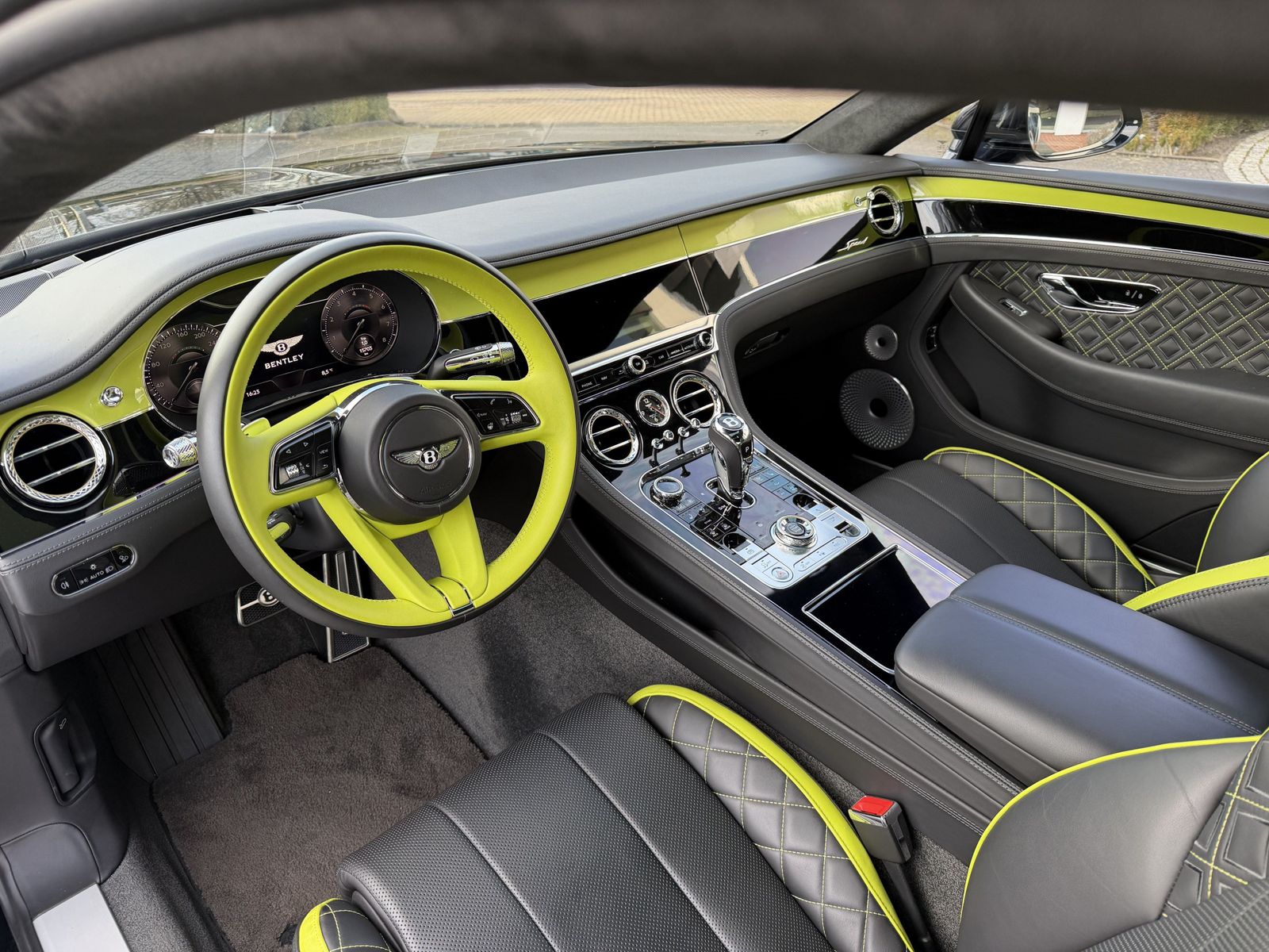Bentley Continental GT 12 Zylinder Speed *Bespoke Int.*