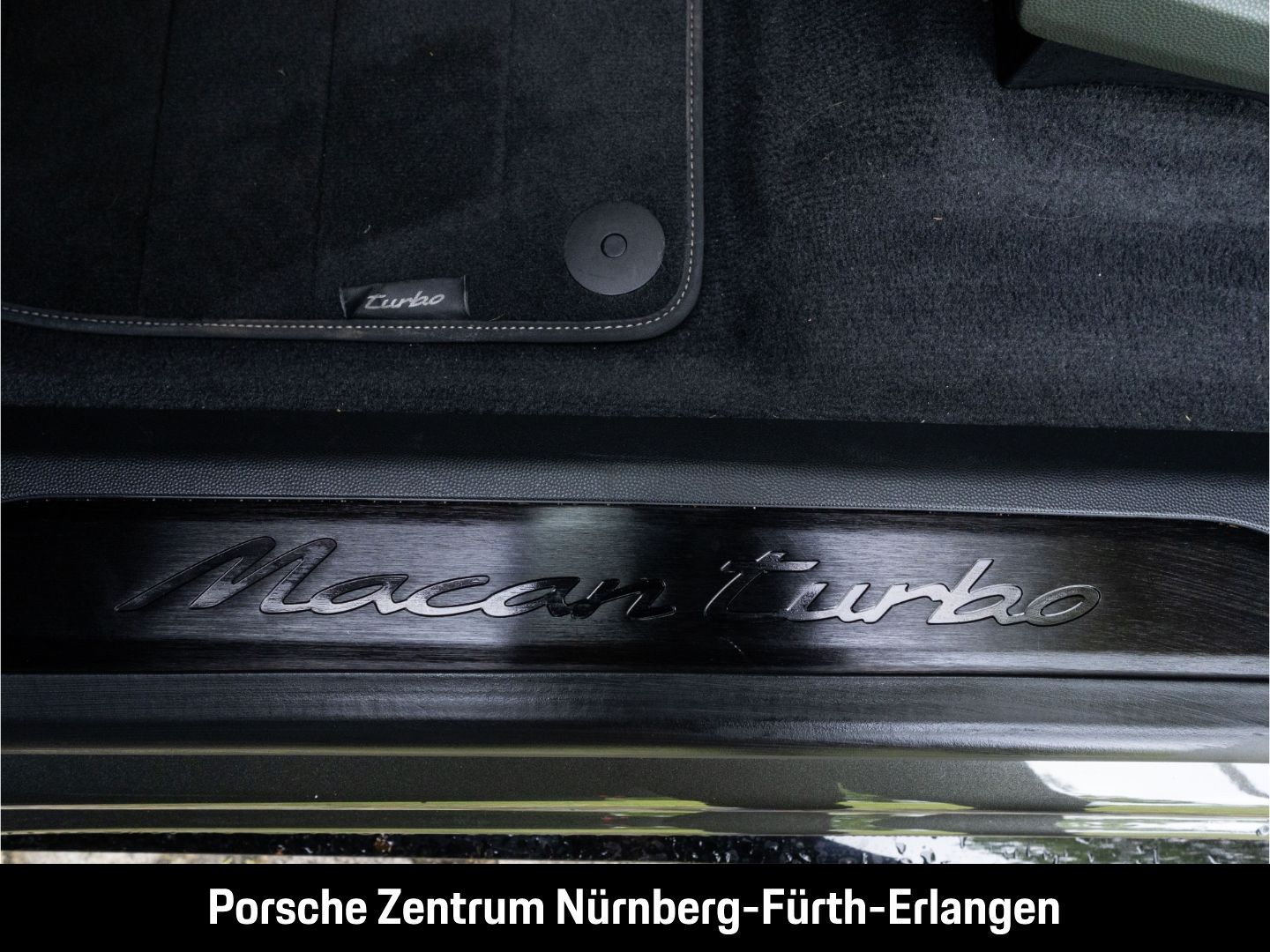 Porsche Macan Turbo Sitzbelüftung Matrix-LED Head-Up-Dis