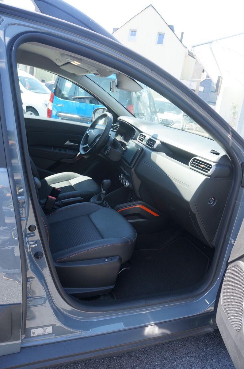 Dacia Duster TCe150AUTOM - Samsaru's Car Outlet