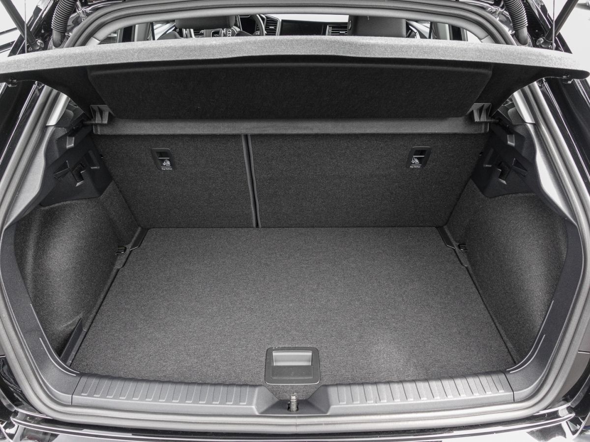 Audi A1 Sportback 30 TFSI S tronic S line - Samsaru's Car Outlet