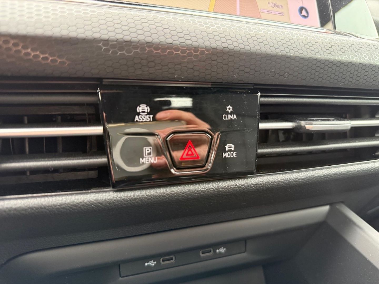 Volkswagen Golf 8 VIII GTE 1.4 eHybrid - Samsaru's Car Outlet