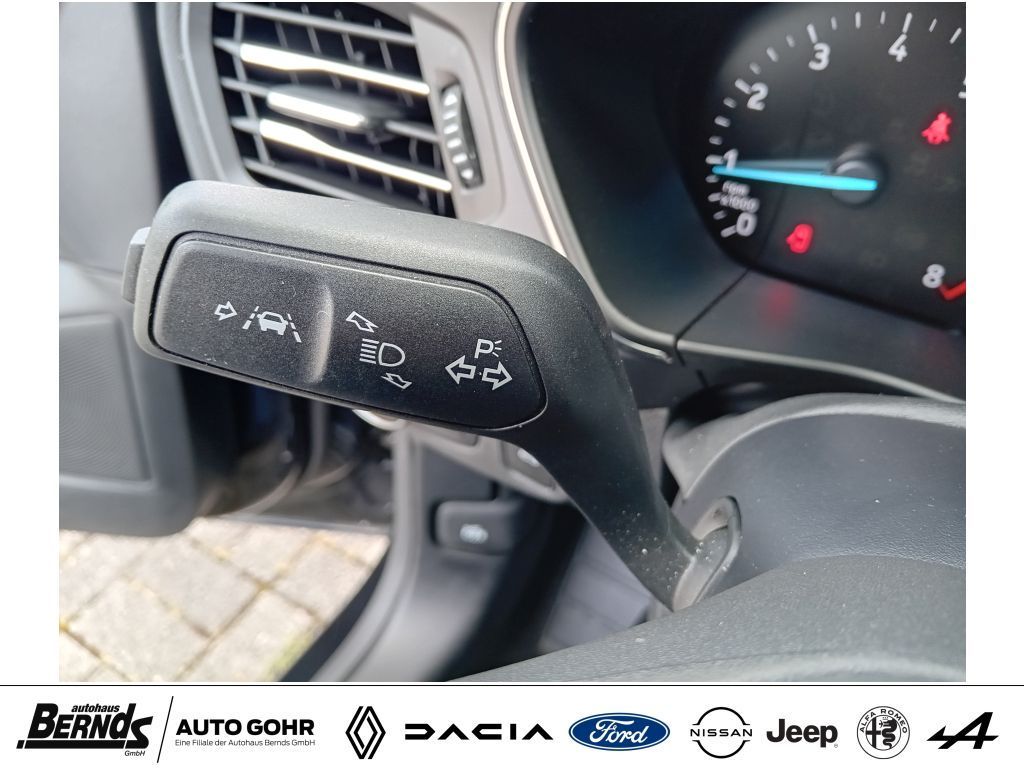 Ford Focus T 1.0 EcoB. Hybr. Aut. TITANIUM Matrix LED