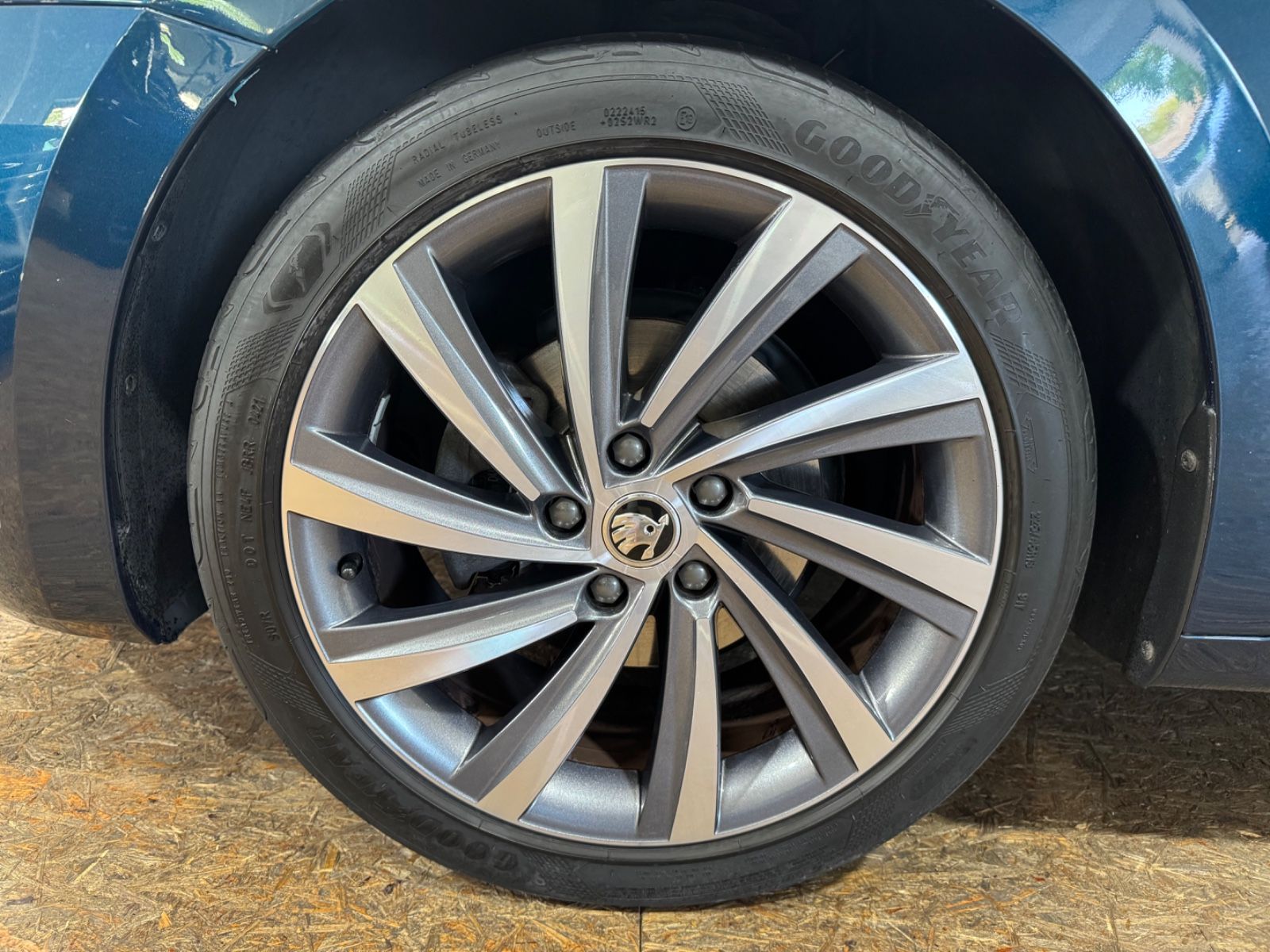 Skoda Octavia Lim. First Edition 2.0TDI DSG/ACC/MATRIX