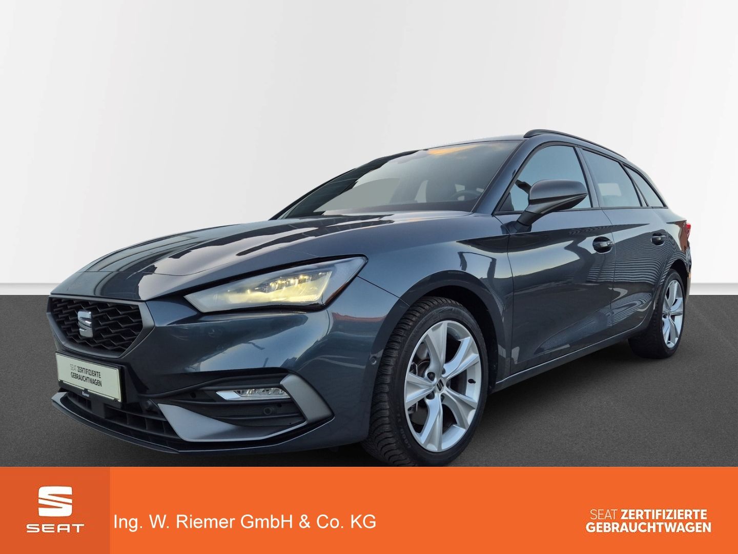 Seat Leon Sportstourer FR 2,0 TDi DSG AHK ACC CAM Kes