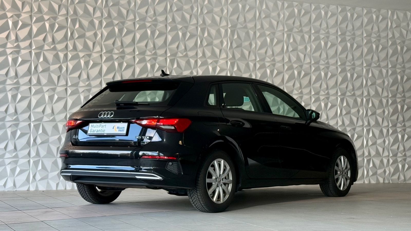 Audi A3 Sportback 35 TDI - Samsaru's Car Outlet
