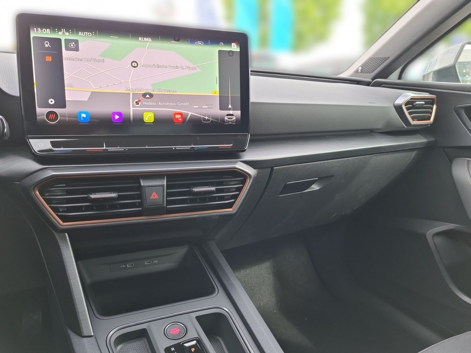 Cupra Leon 1.5 eTSI DSG - Samsaru's Car Outlet