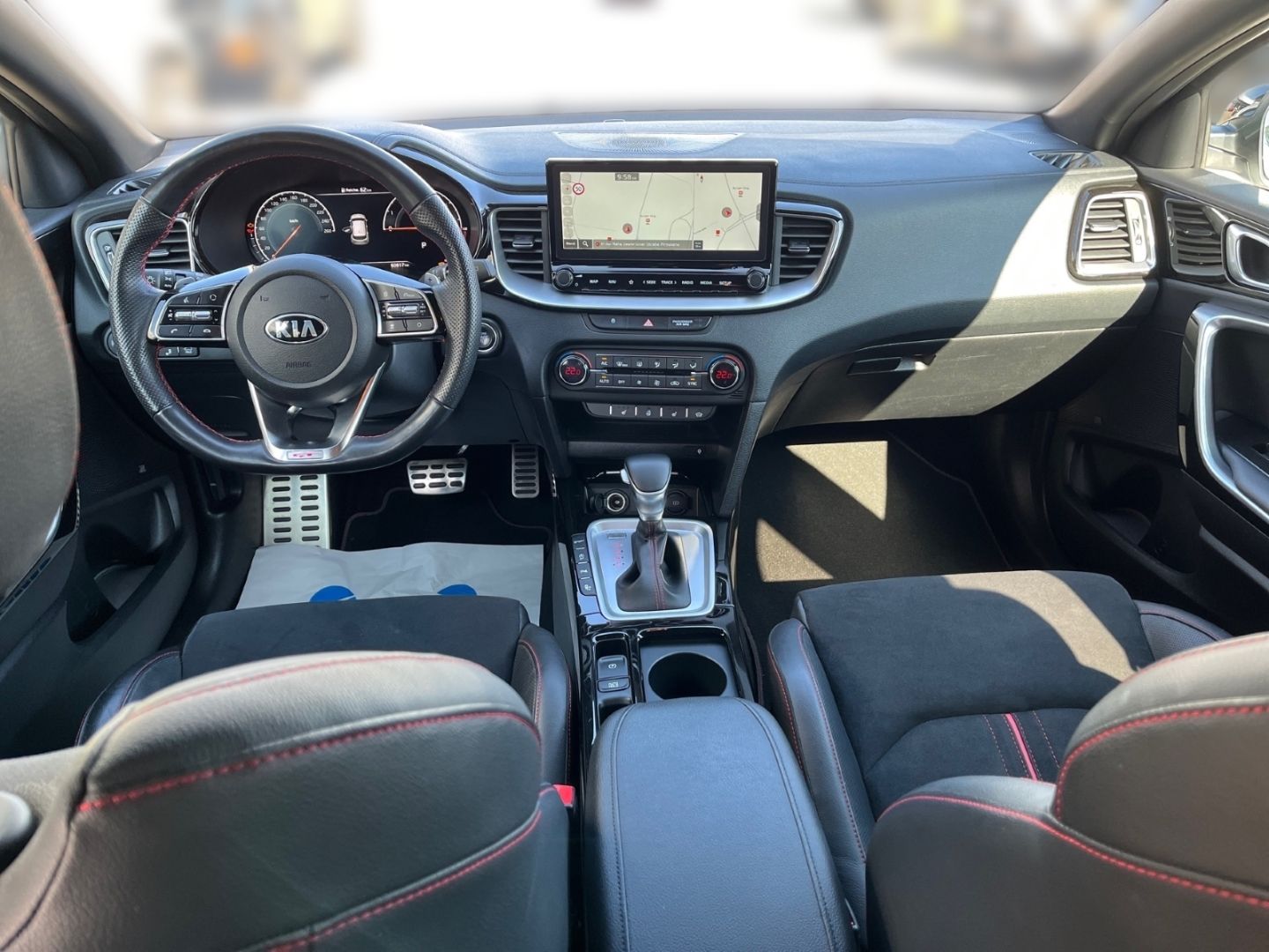 Kia ProCeed 1.6 Turbo GT - Samsaru's Car Outlet