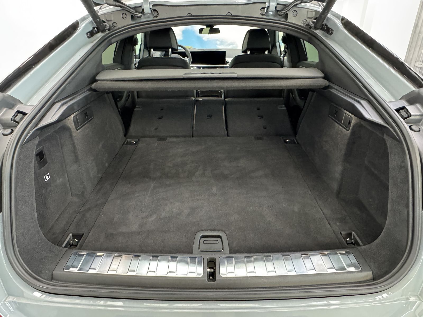 BMW X6 xDrive40d M Sport Pro - Samsaru's Car Outlet