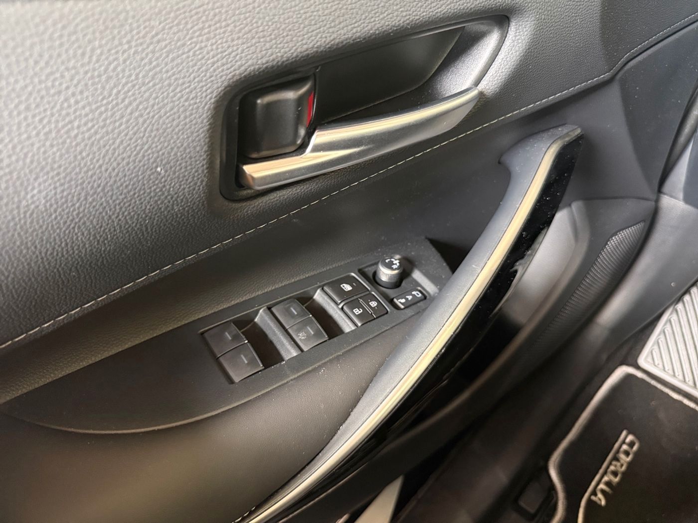 Toyota Corolla Touring Sports 2.0 Lounge PanoramaSD JBL