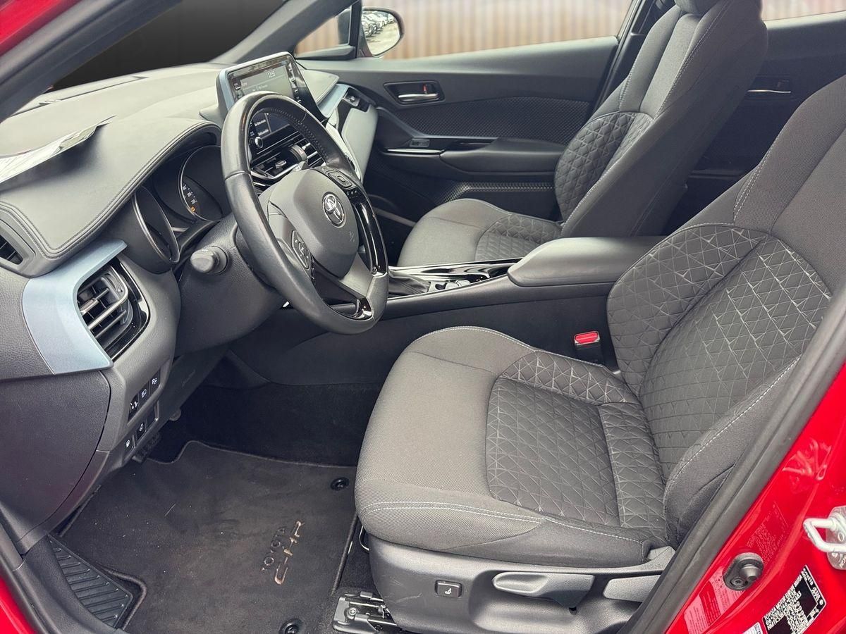 Toyota C-HR 2.0 Hybrid Automatik