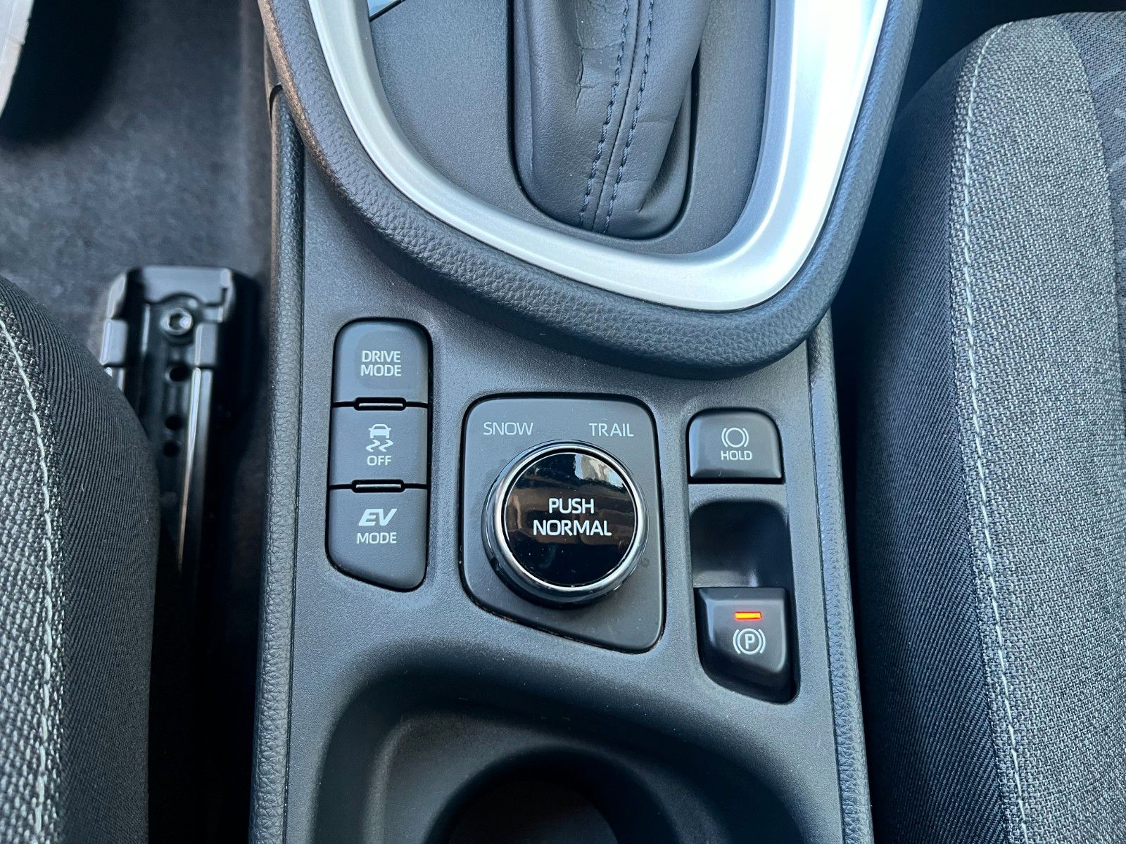 Toyota Yaris Cross 1.5l Hybrid 4x4*Kamera,SHZ,Navi