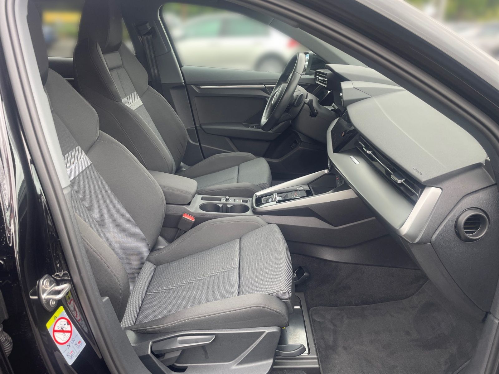 Audi A3 Sportback advanced 35 TFSI - Samsaru's Car Outlet