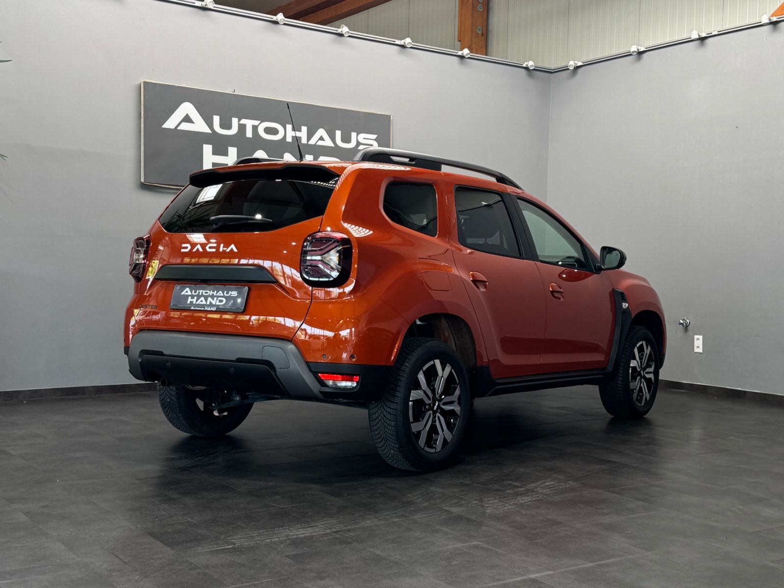 Dacia Duster II Journey - Samsaru's Car Outlet