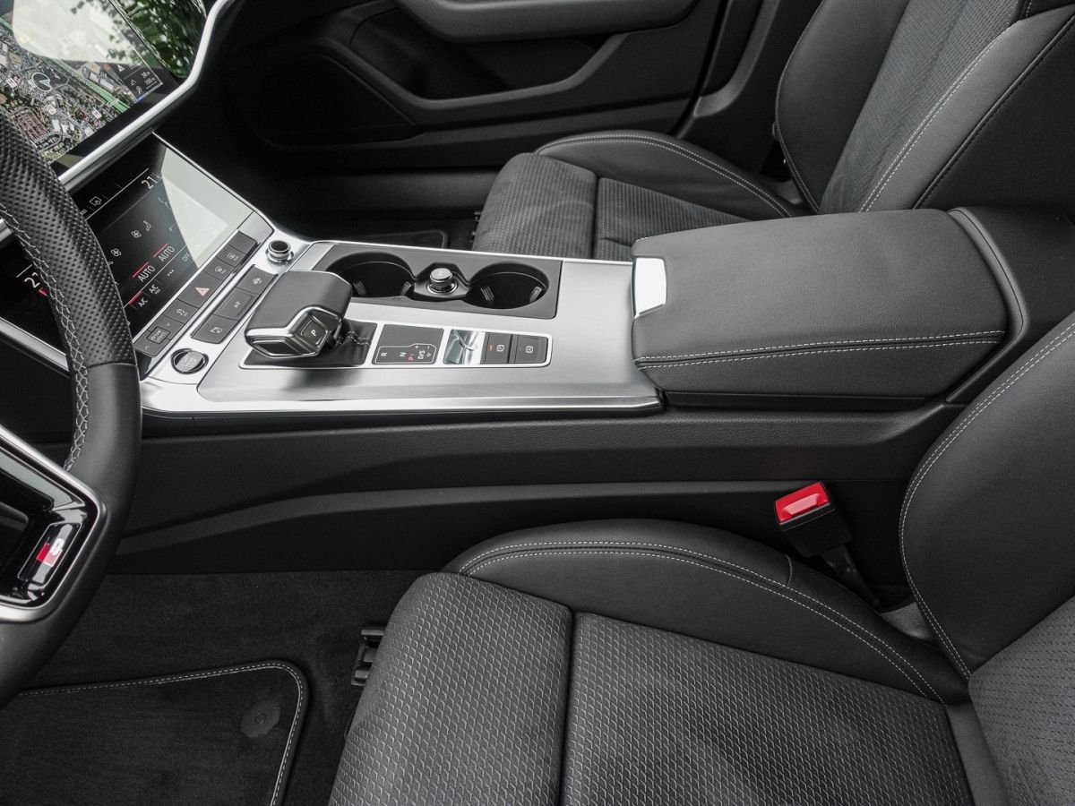 Audi A6 Avant 55 TFSI e quattro - Samsaru's Car Outlet
