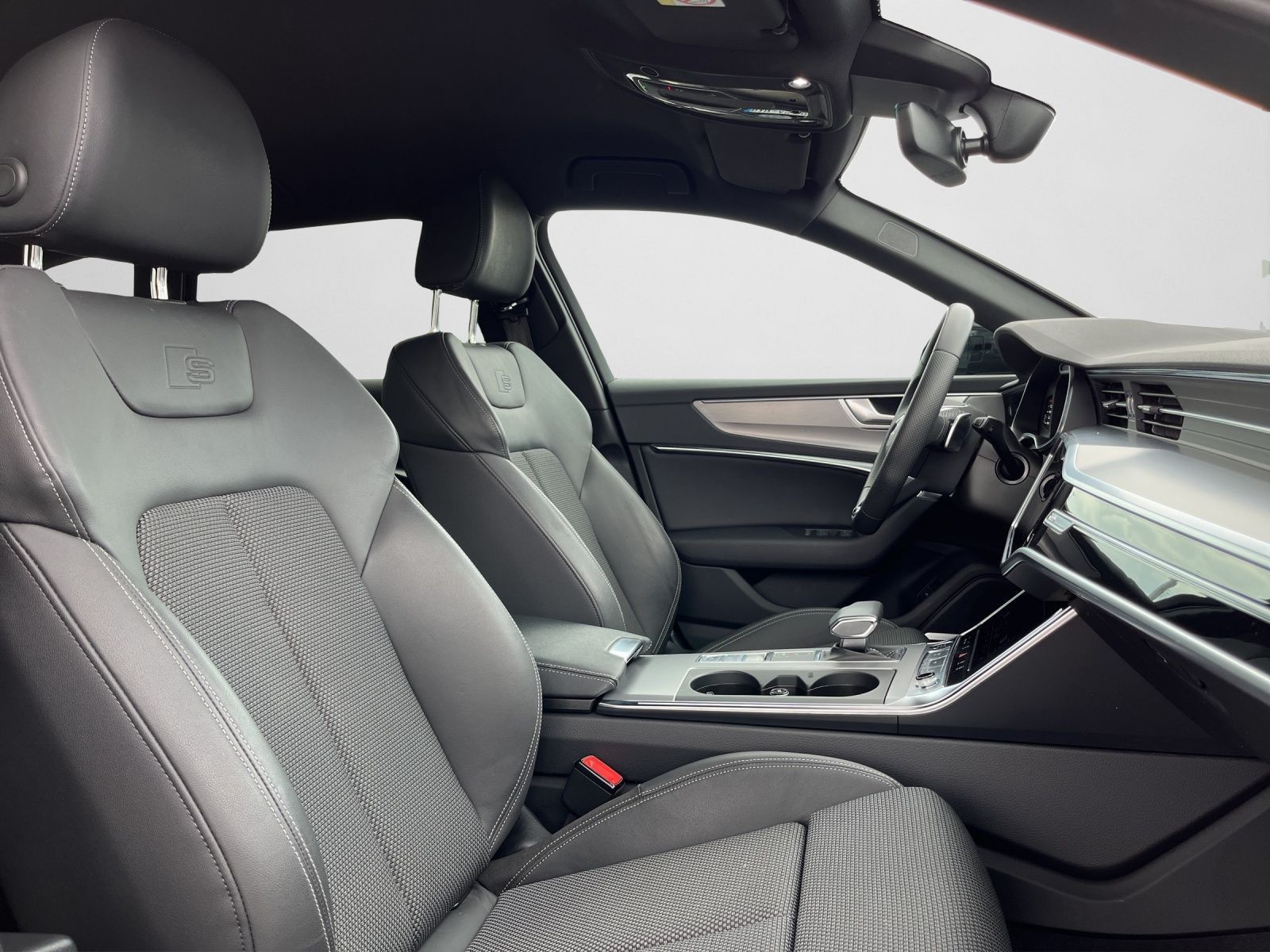 Audi A6 Avant S line 40 TDI S tronic - Samsaru's Car Outlet