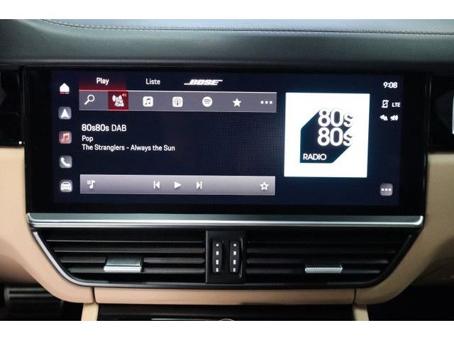 Porsche Cayenne GTS Head-Up Massage Standh. Panorama DAB