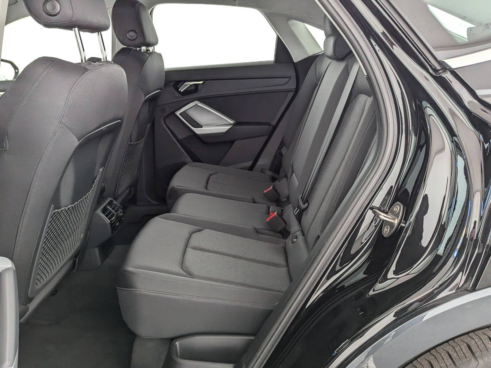 Audi Q3 Sportback 40 2.0 TFSI quattro S line - Samsaru's Car Outlet