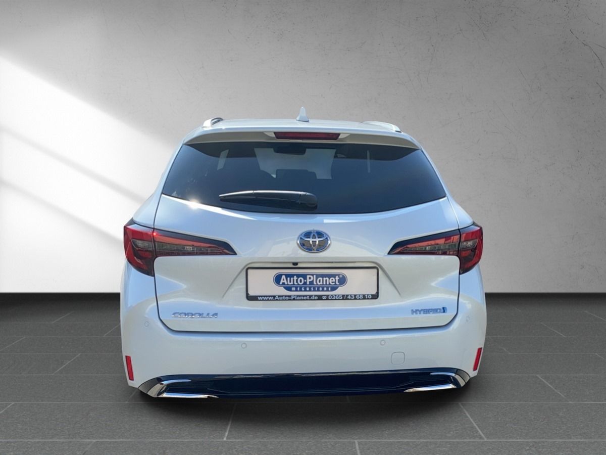 Toyota Corolla 2.0 Hybrid TS Team - Samsaru's Car Outlet