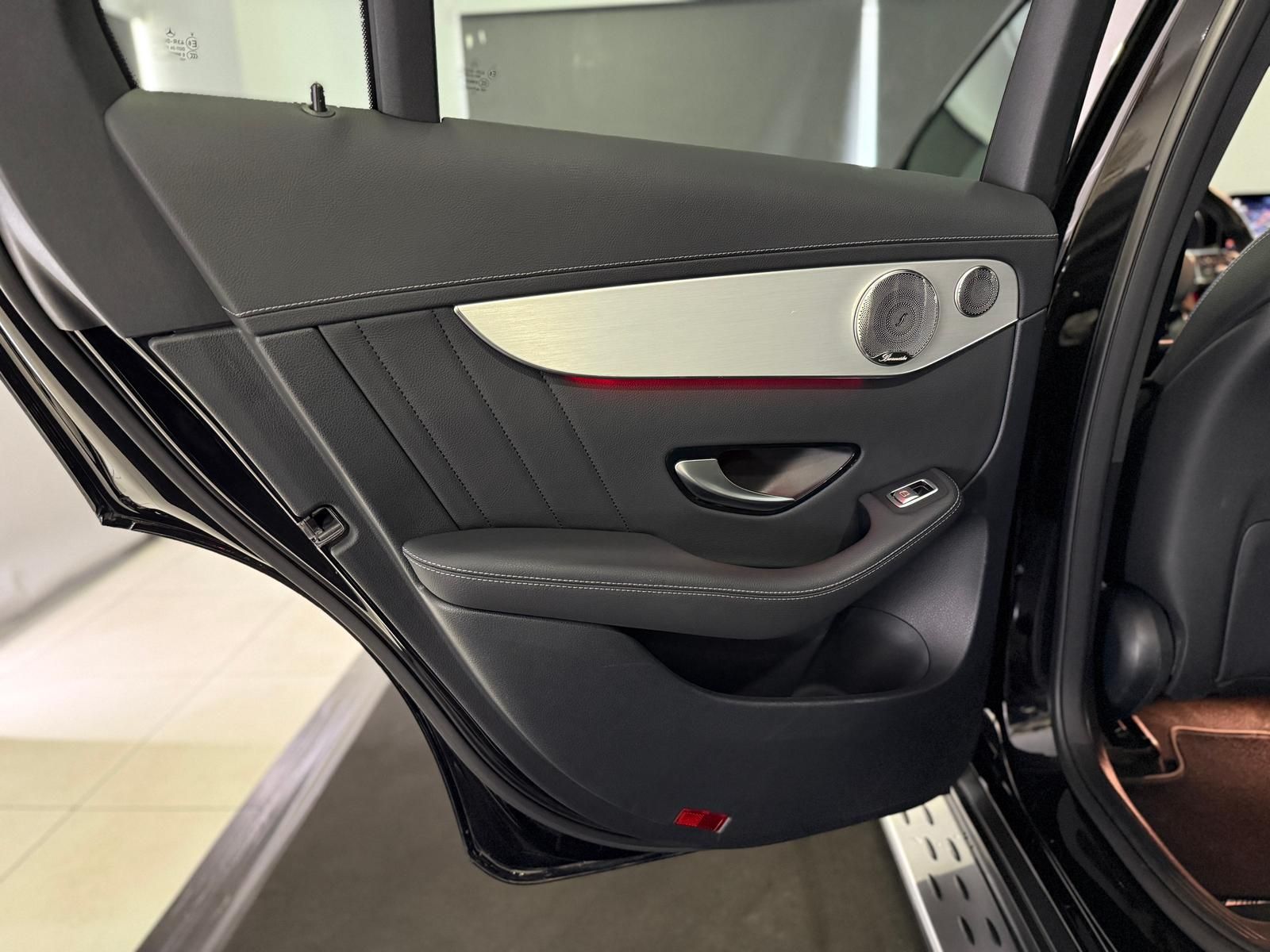 Mercedes-Benz GLC 300 de 4M AMG-Line - Samsaru's Car Outlet