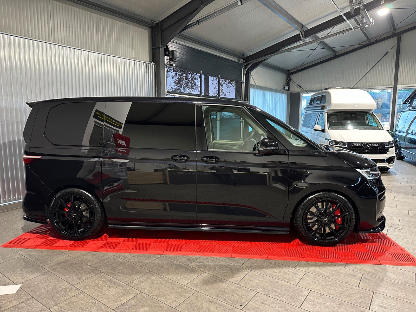 Volkswagen T7 Multivan ABT Edition - Samsaru's Car Outlet