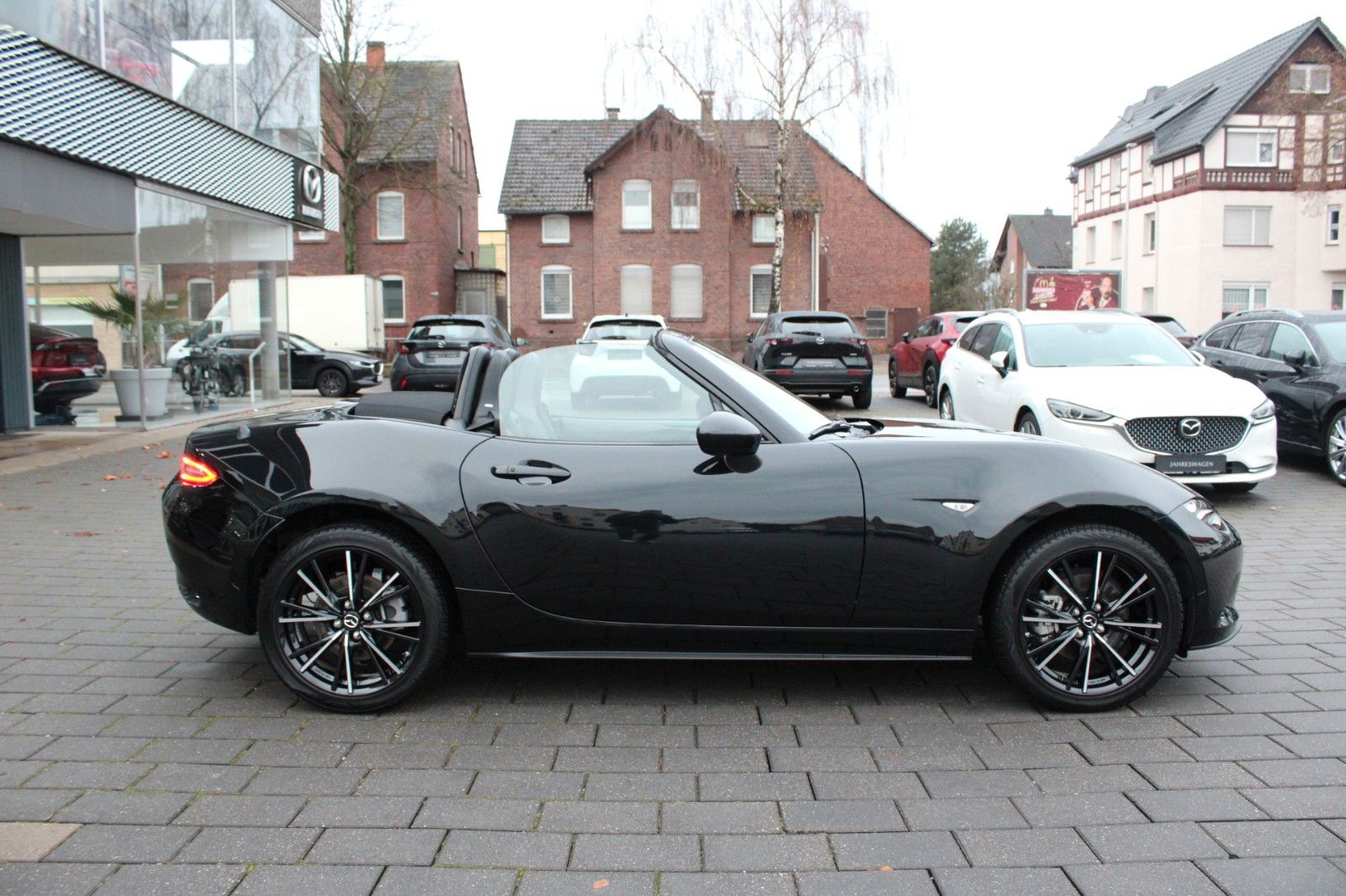 Mazda MX-5 Exclusive-Line*LEDER*NAVI*LED*KAMERA*BOSE