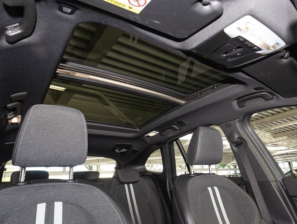 BMW X1 xDrive25e A Sport Line - Samsaru's Car Outlet