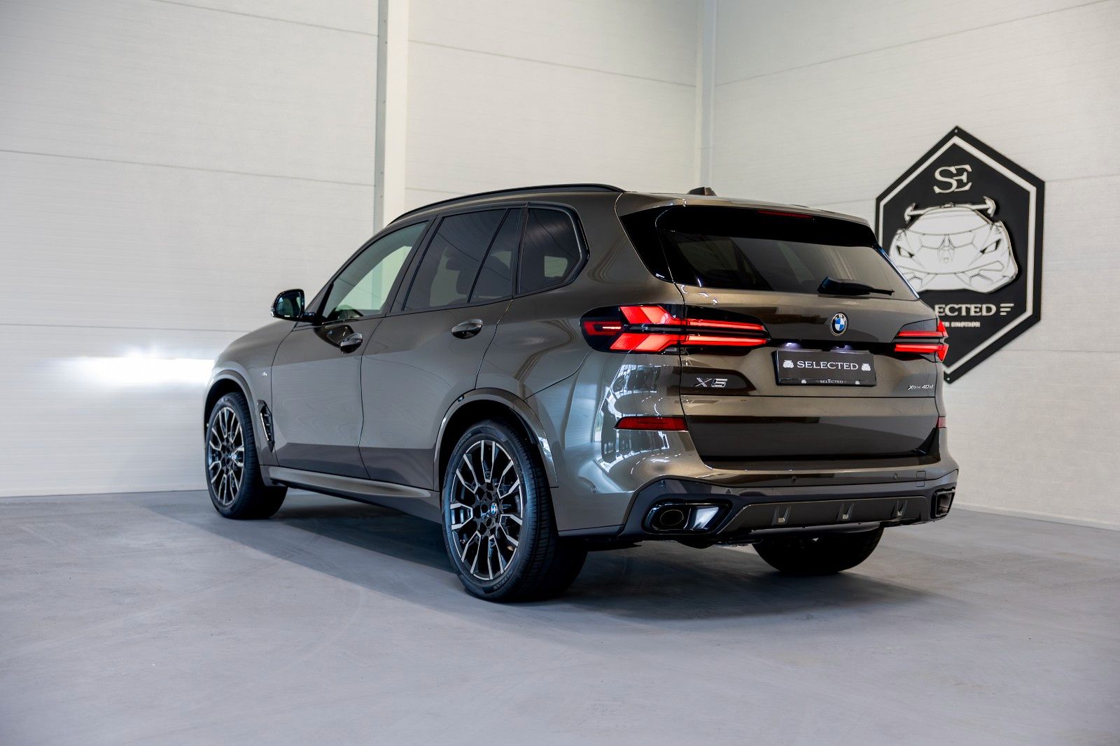 BMW X5 xDrive40d *CARBON*MSPORT*NEW*HK