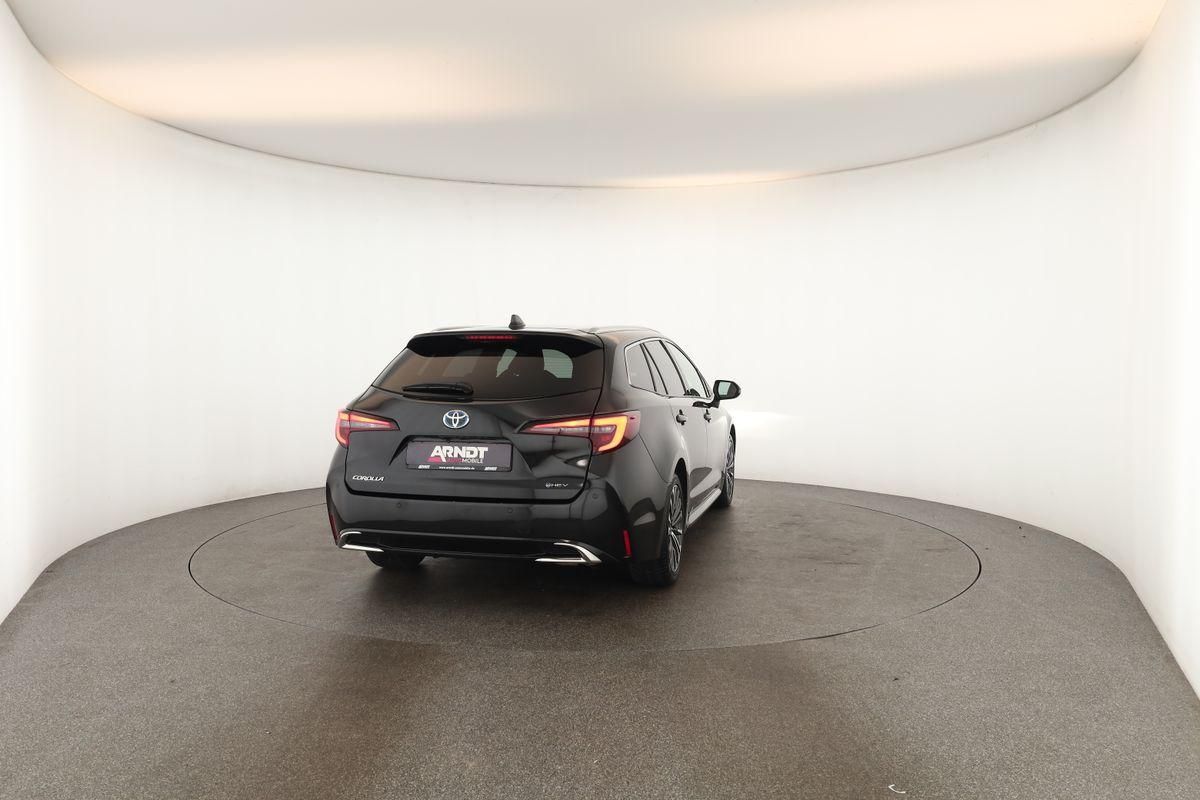 Toyota Corolla Touring Sports 2.0 CVT Team D Navi Kam
