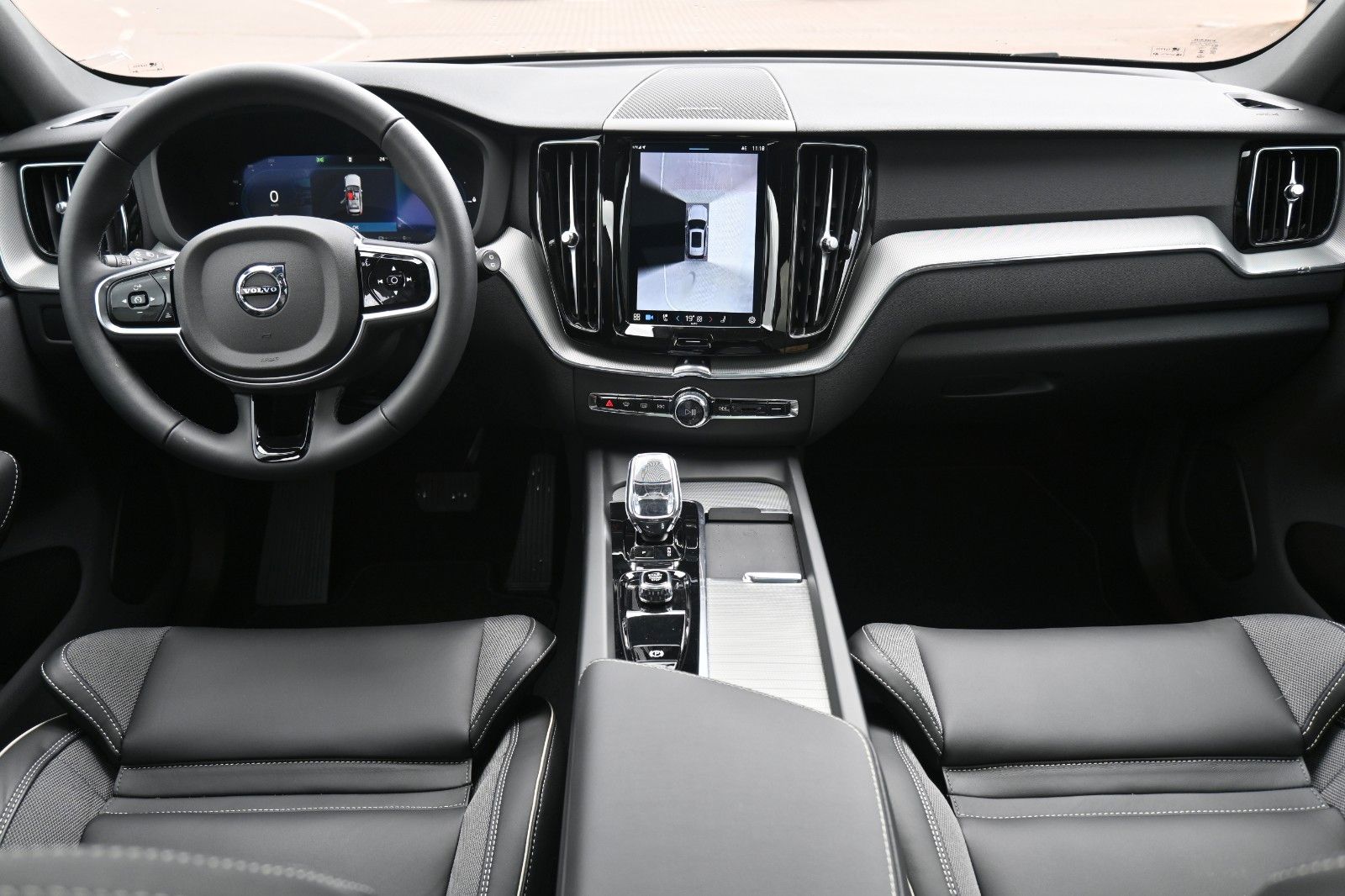 Volvo XC60 T6 RC AWD Plus Black Edition*360°*ACC*AHK