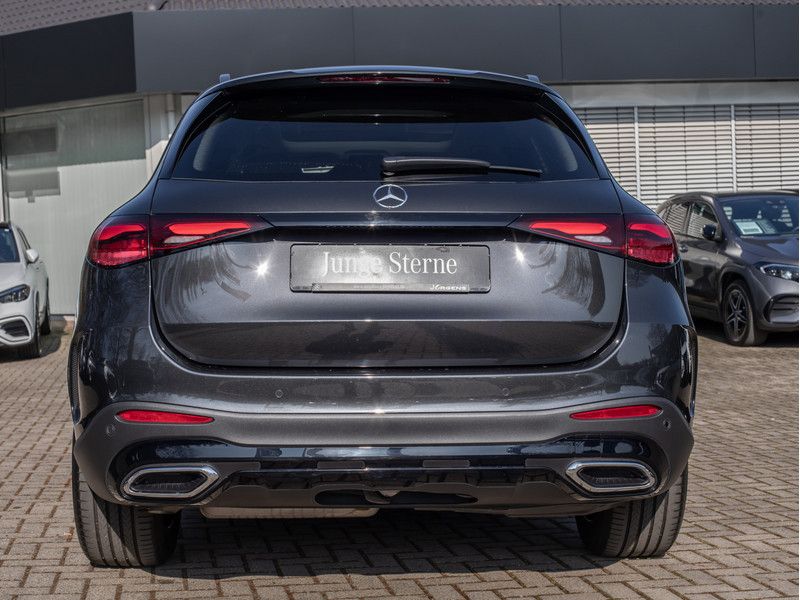 Mercedes-Benz GLC 300 d 4M AMG-Sport/LED/360/Pano/AHK/Night/19