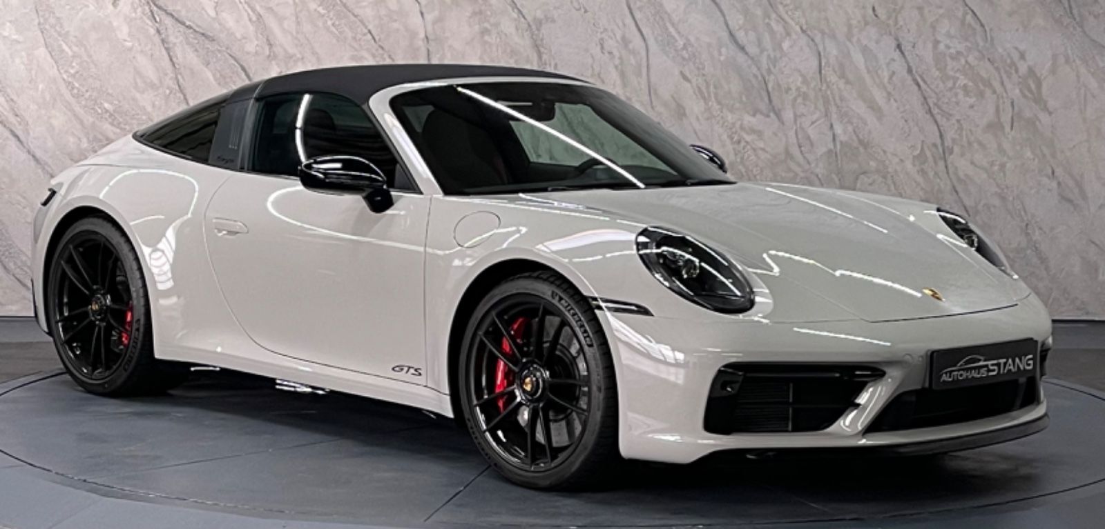 Porsche 911 Targa 4 GTS - Samsaru's Car Outlet