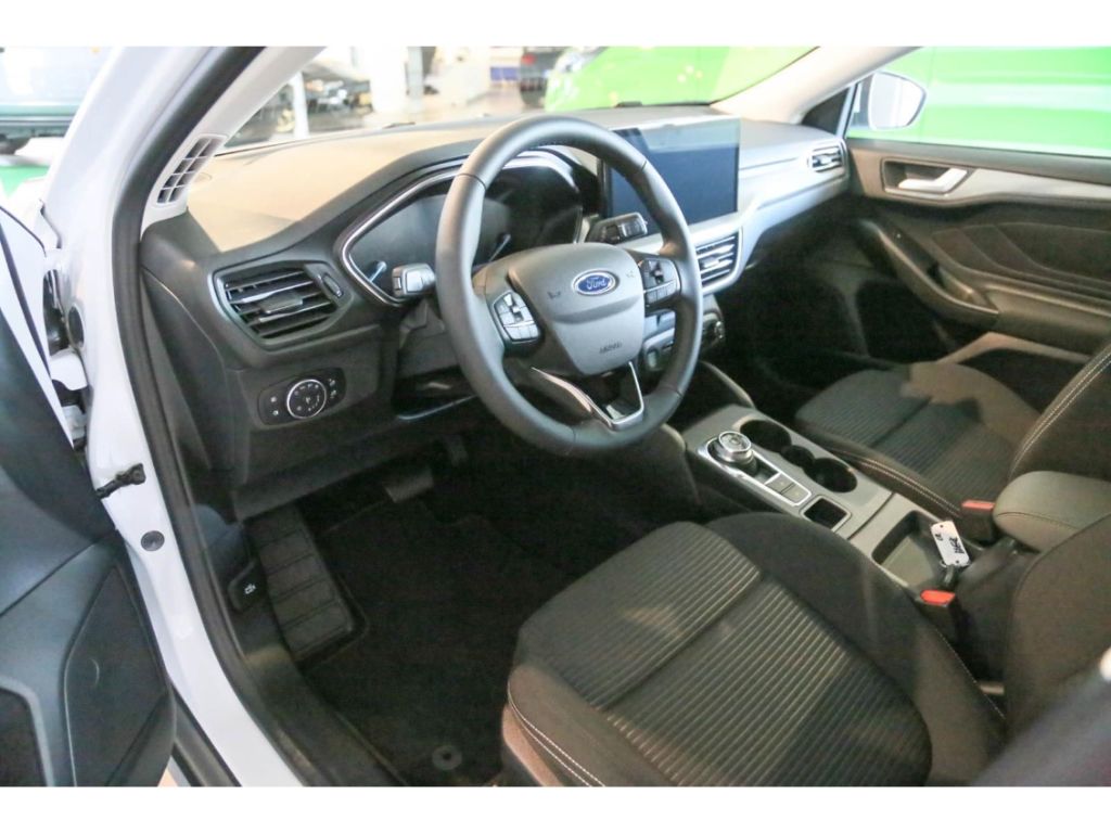 Ford Focus 1.5d Aut. Titanium Navi AHK ACC BLIS Kamer