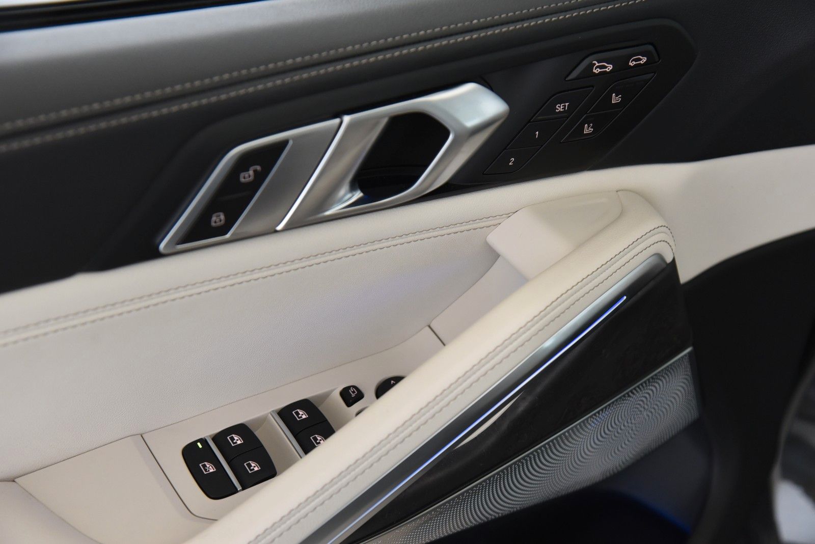 BMW X6 xDrive30d M Sport Pro DriveAssProf Pano 360°