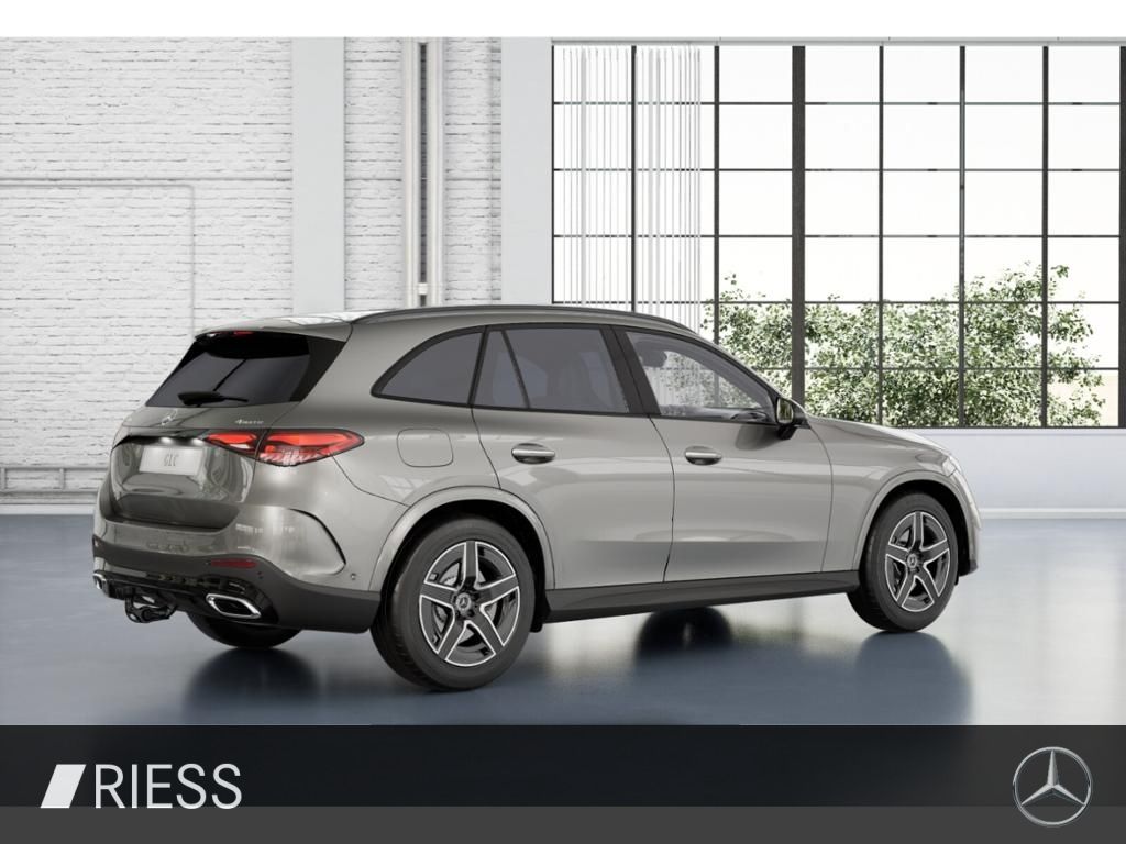 Mercedes-Benz GLC 300 e 4MATIC AMG SPORT PANO AHK HUD DISTR BU