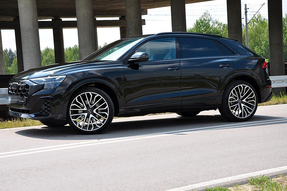 Audi Q8 55 TFSI quattro S Line HUD Matrix Panorama