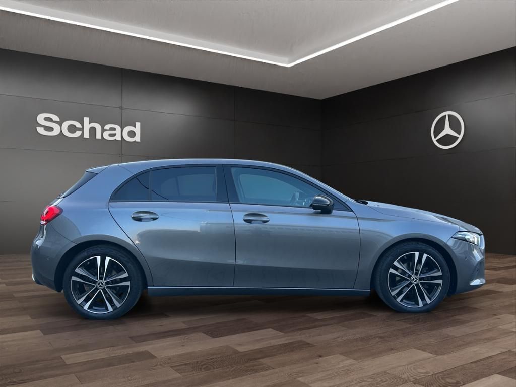 Mercedes-Benz A 180 - Samsaru's Car Outlet