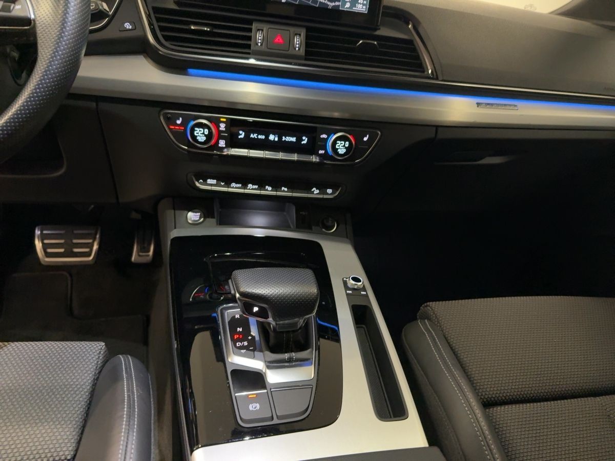 Audi Q5 S line 40 TDI qu. S tr. AHK MATRIX 360°K HUD