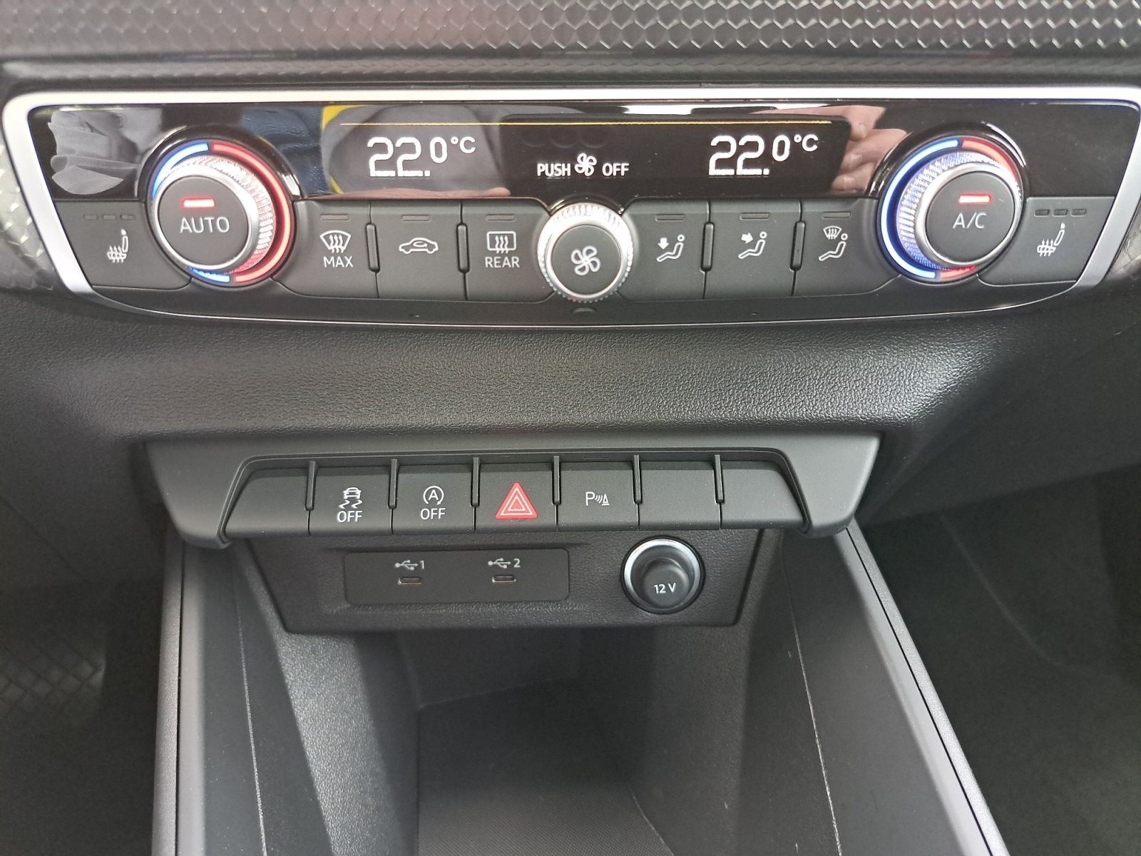 Audi A1 Sportback advanced 25 TFSI S tronic - Samsaru's Car Outlet