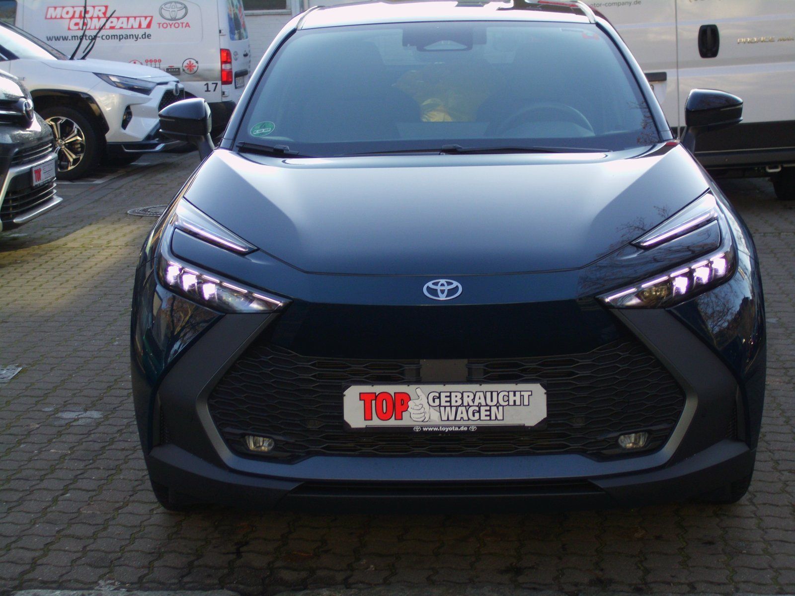Toyota C-HR  Plug-In Hybrid FWD Team Deutschland