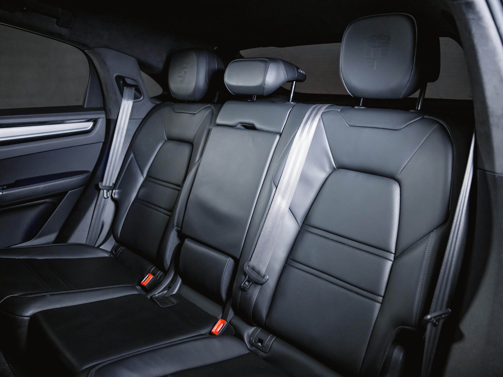 Porsche Cayenne Coupé Platinum Edition Luftfederung