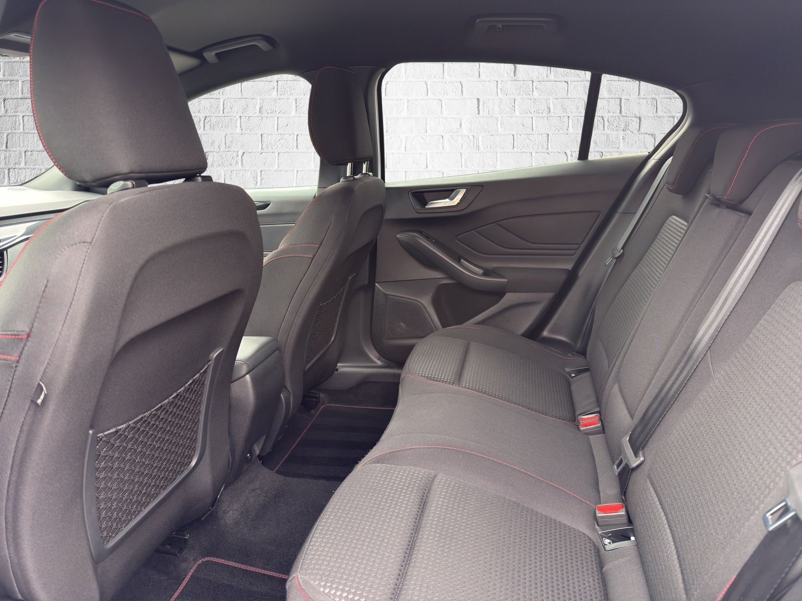 Ford Focus Lim. ST-Line X*ACC*LED*Navi*Kamera