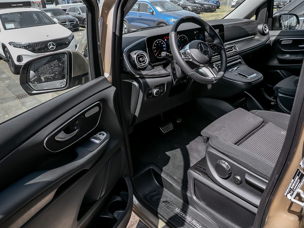 Mercedes-Benz V 250 d STYLE - Samsaru's Car Outlet