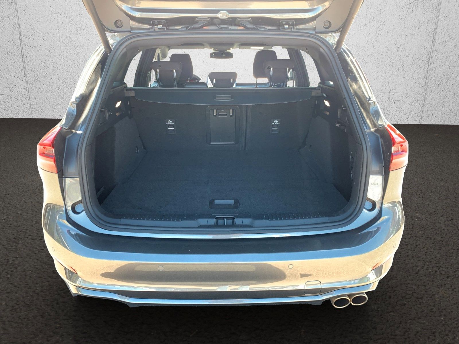 Ford FOCUS ST-LINE X+AUTOMATIK+NAVI+KAMERA+ACC+LED!