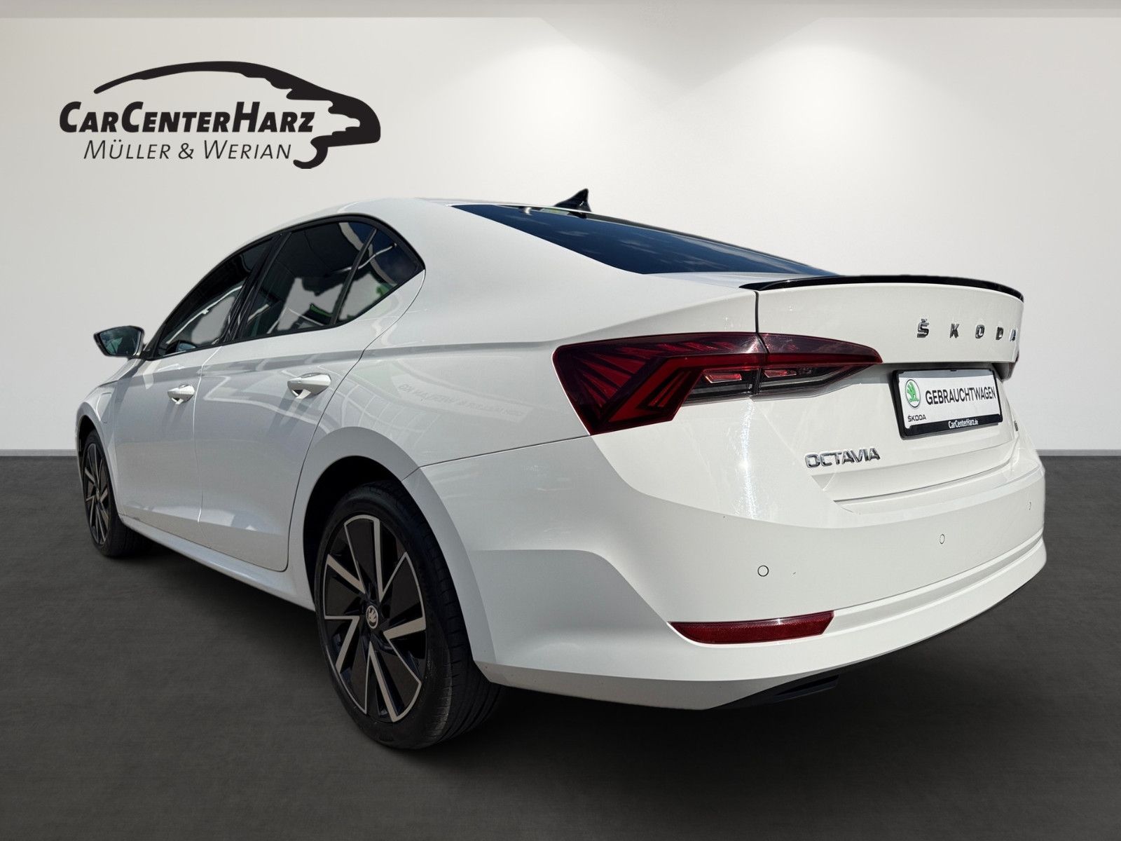 Skoda Octavia Lim. 1.4 TSI Style iV - Samsaru's Car Outlet