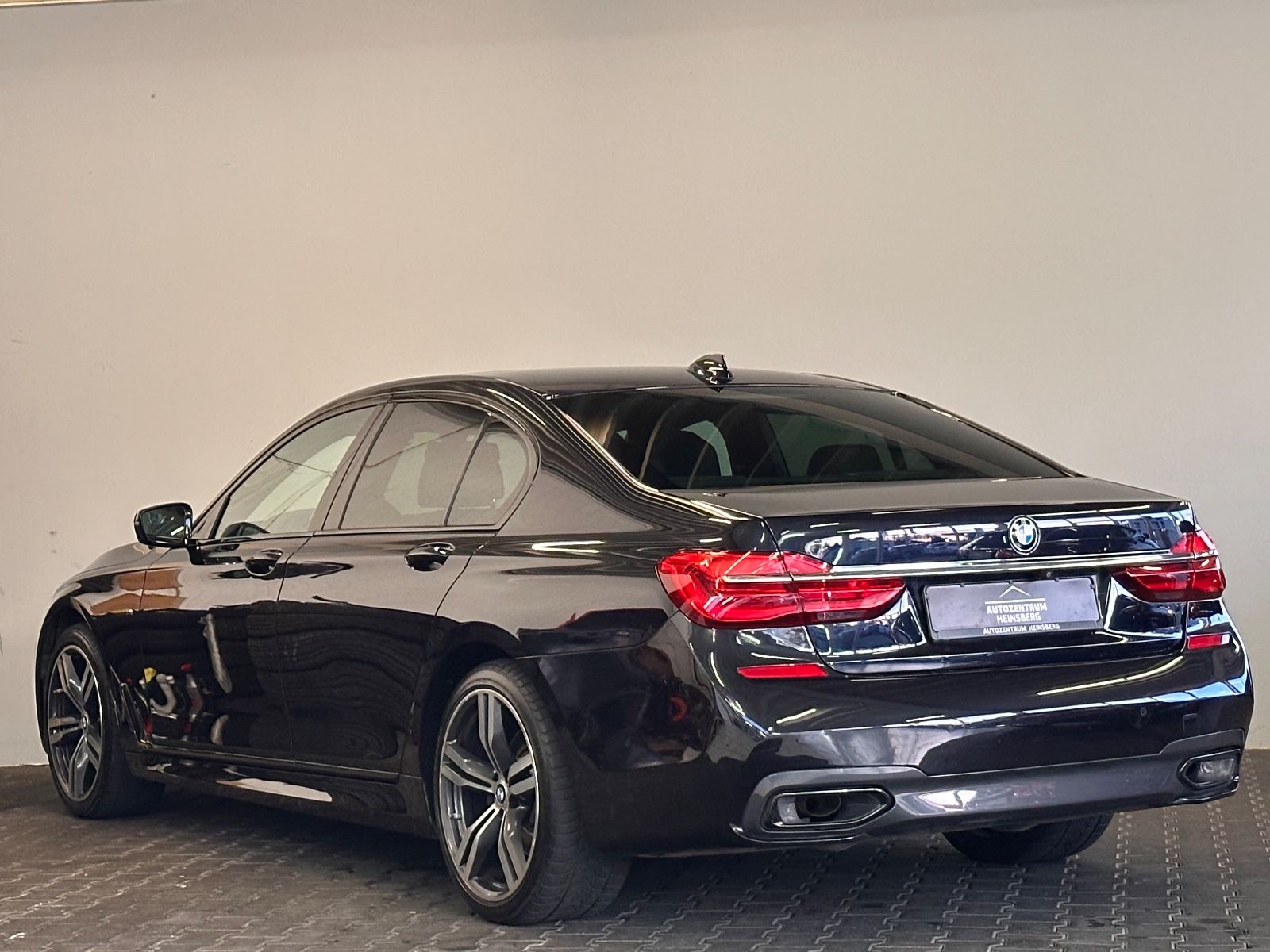 BMW 730d xDrive M-Sport *Soft-Close*Harman*Massage*