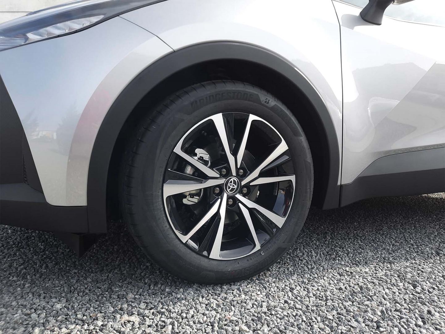 Toyota C-HR Team D Hybrid - Samsaru's Car Outlet