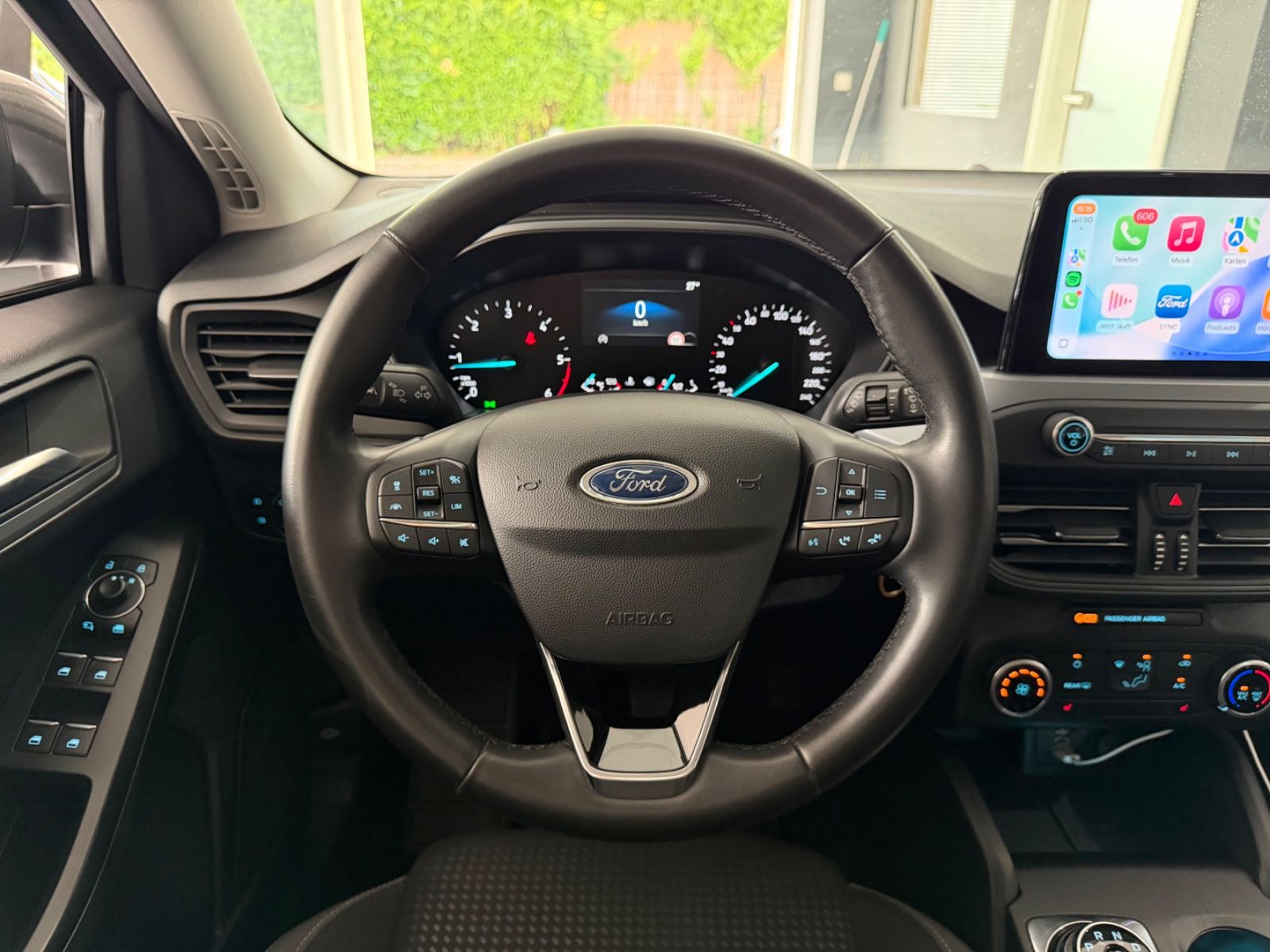 Ford Focus Turnier C&C*AUTOMATIK*ACC*KAMERA*LED*AHK*