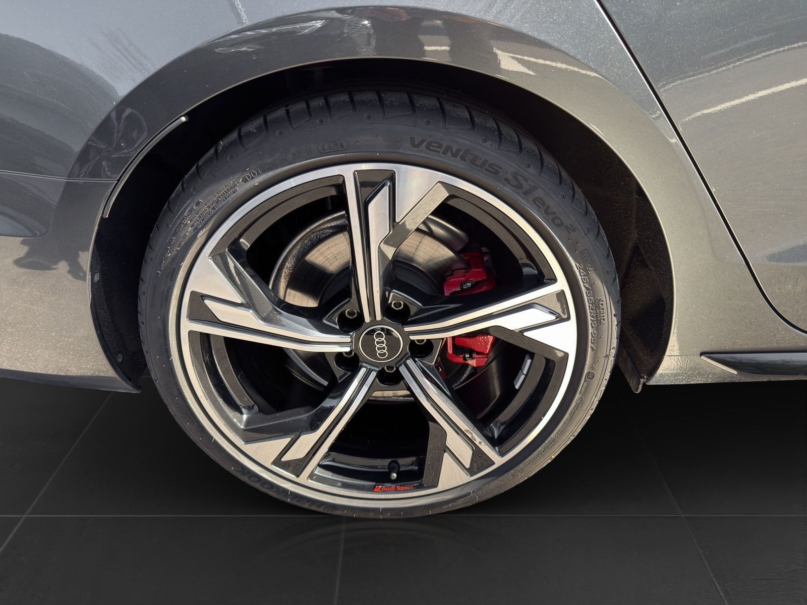 Audi A4 Avant 40 TFSI Q 2x S LINE MATRIX AHK LM19 KAM